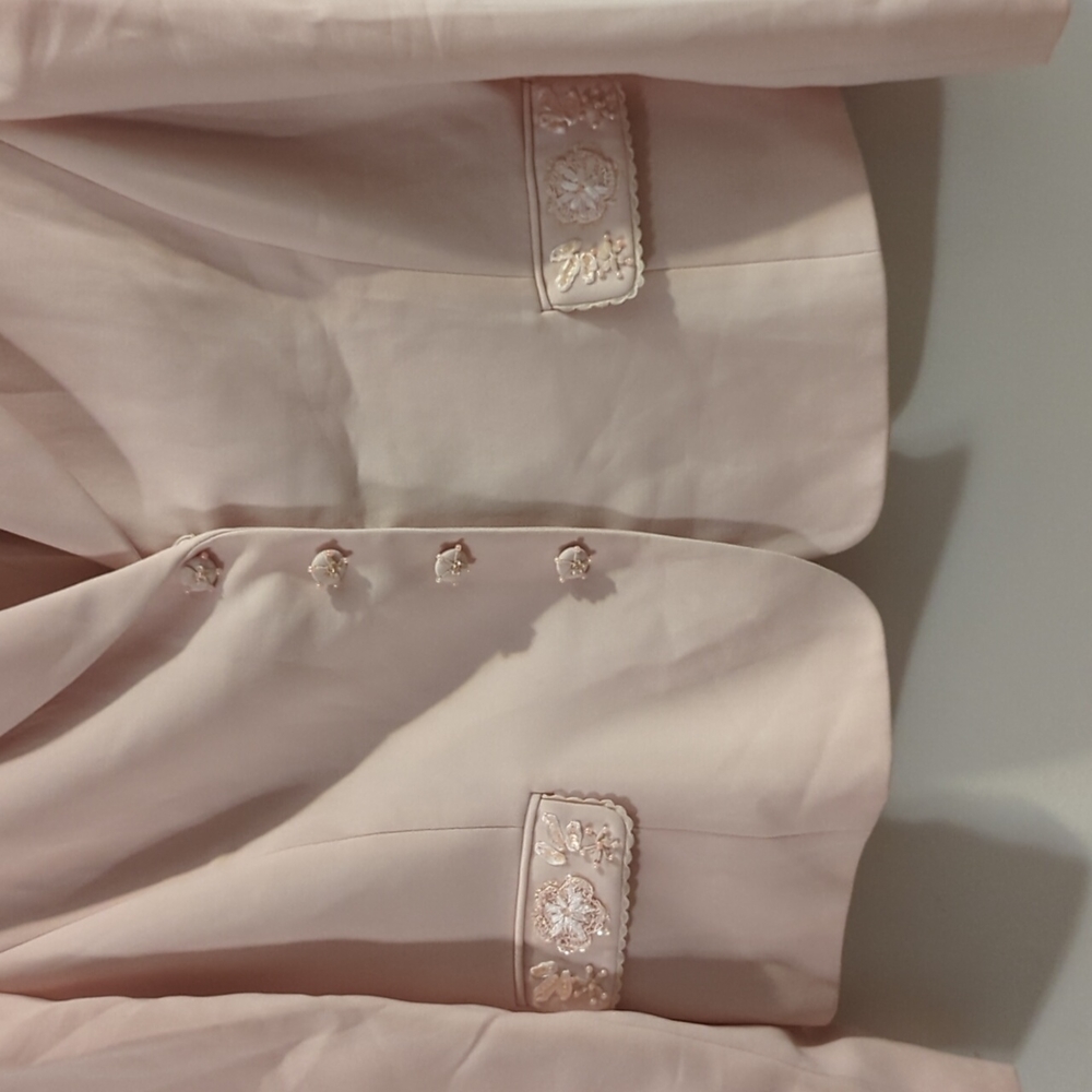 Pink Blazer - Picture 2 of 4